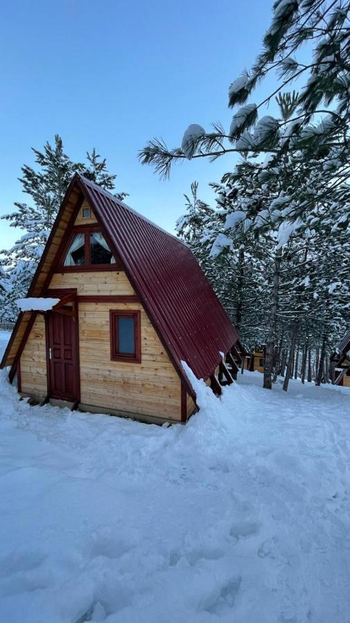Fikri Atalay Konagi Bungalov Evleri Mengen Exterior foto